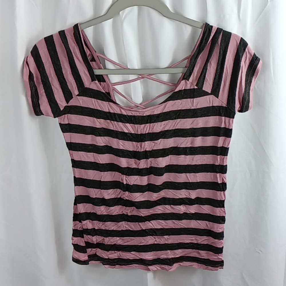 Women's top size large